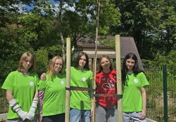 Zakorzenieni w dobro – posadziliśmy Drzewo Wdzięczności