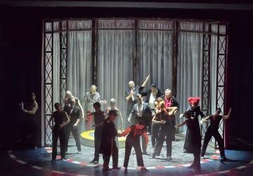 „Lalka” na wielkiej scenie – niezapomniana podróż uczniów w świat teatru i kultury