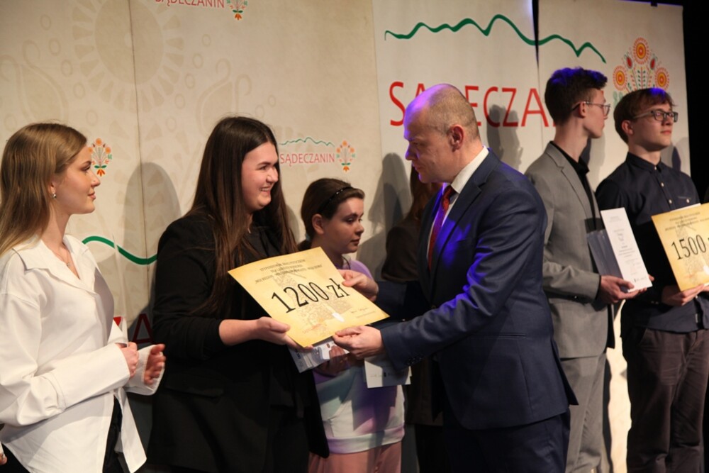 Finał konkursu historycznego „ Mój Region - Moja Duma, Moje Miasto – Moja Duma”