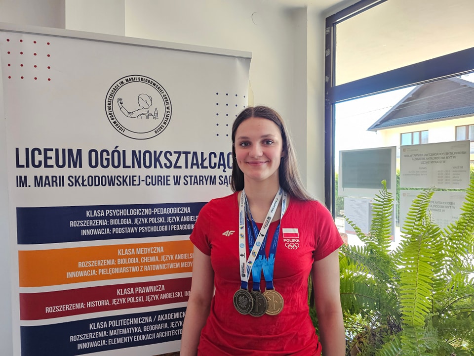 Emilia Nosal, uczennica klasy 4a TRZYKROTNĄ MISTRZYNIĄ POLSKI!